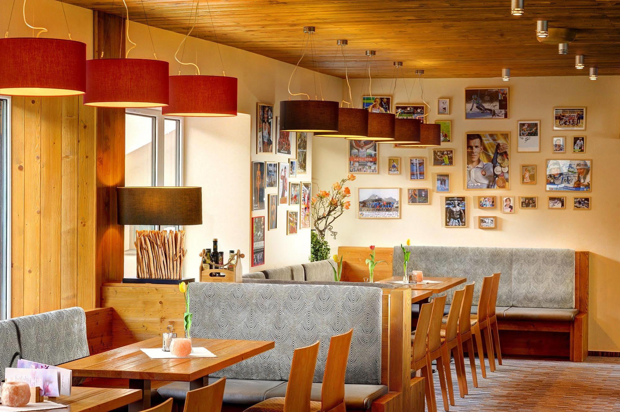 Vila Bungalovy Fis Economy Štrbské Pleso Exteriér fotografie